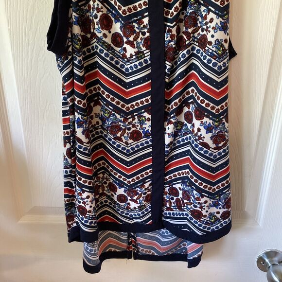 Andrea Missy Blouse Women’s Large Sleeveless Chevron Floral Colorful Slit Bottom - Picture 3 of 10